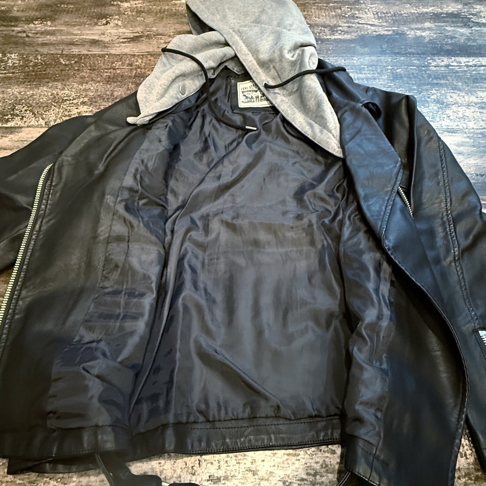 Levi Strauss & Co. Black Faux‎ Leather Moto Jacket Gray Hoodie Womens Medium NEW - Picture 8 of 16